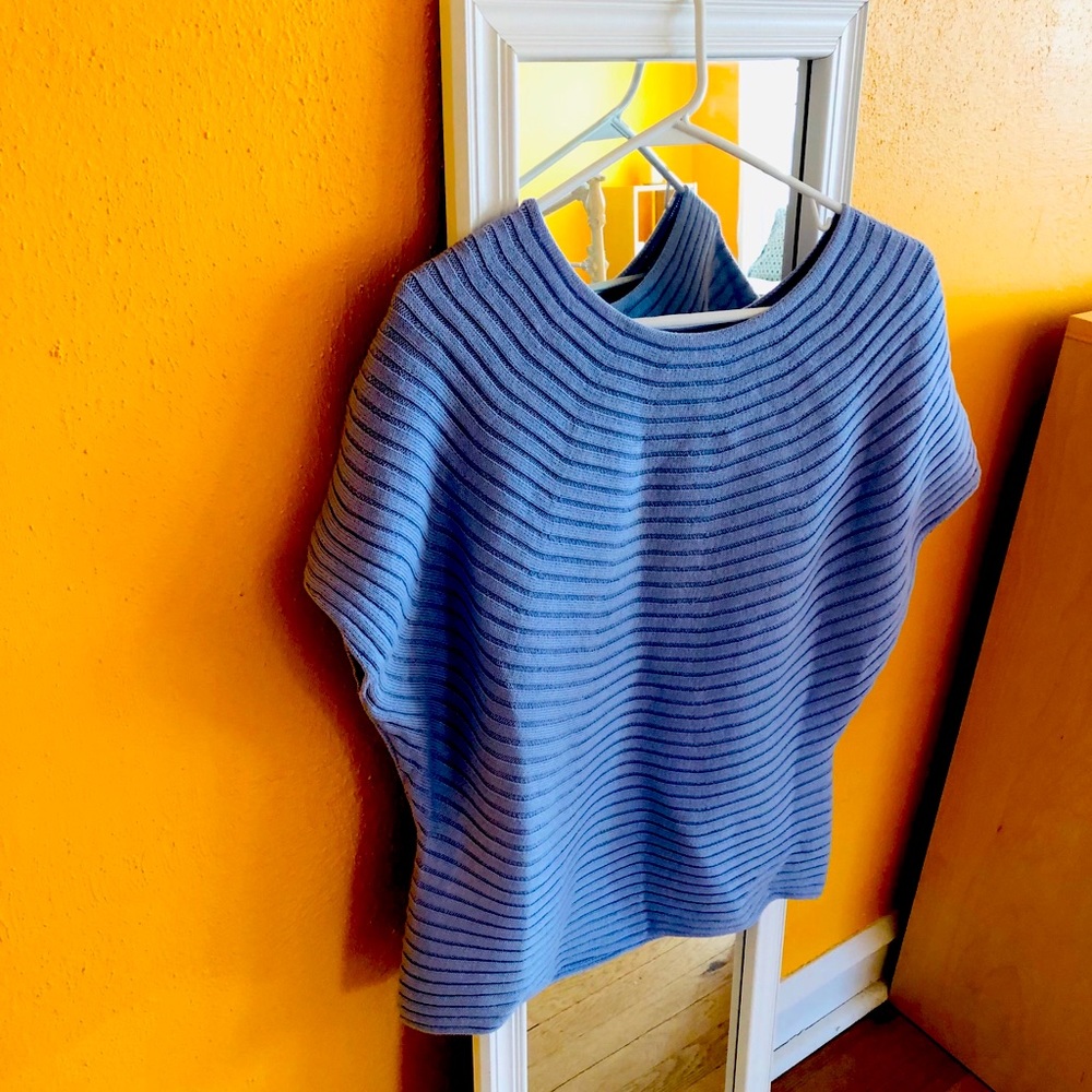 Knit top